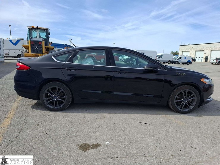 2018-ford-fusion-image-4