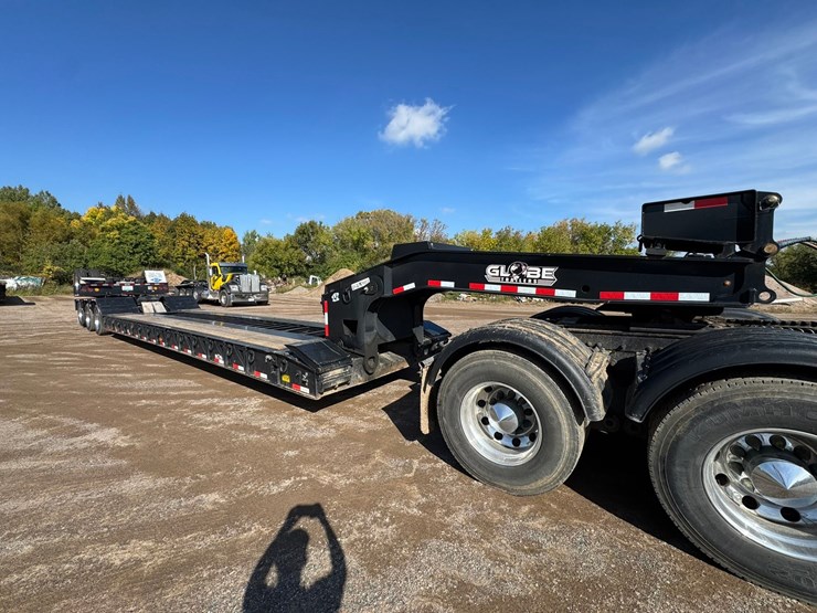 2022-globe-lowboy-image-7