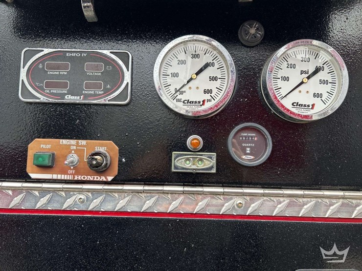 2004-mack-granite-cv713-image-33