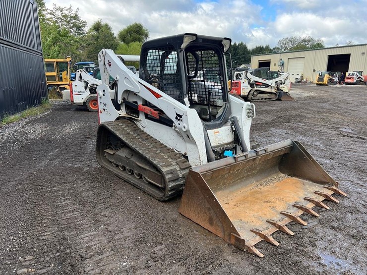 2022-bobcat-t770-image-8