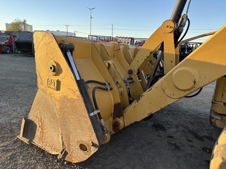 2007-caterpillar-414e-image-9