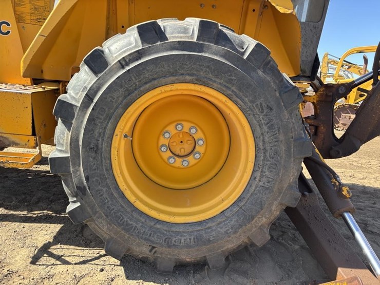 1988-deere-310c-image-31