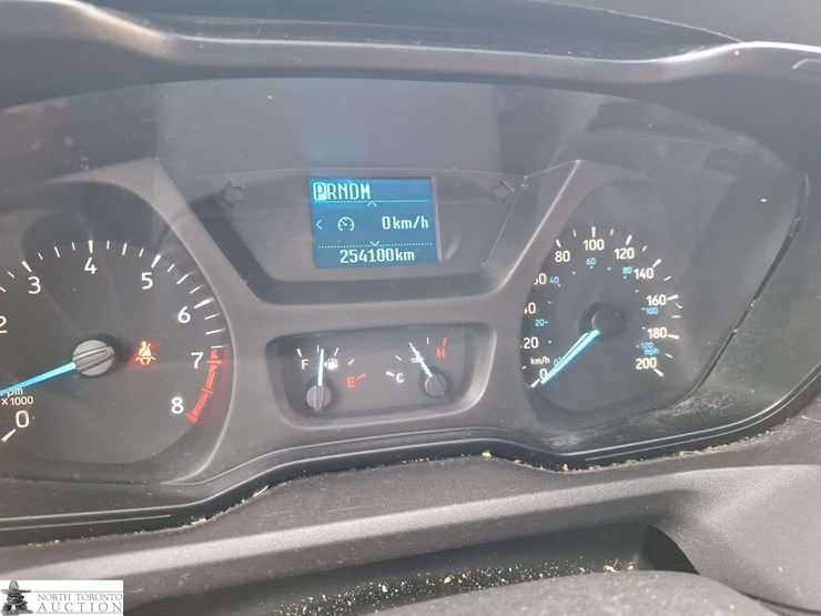 2019-ford-transit-image-11