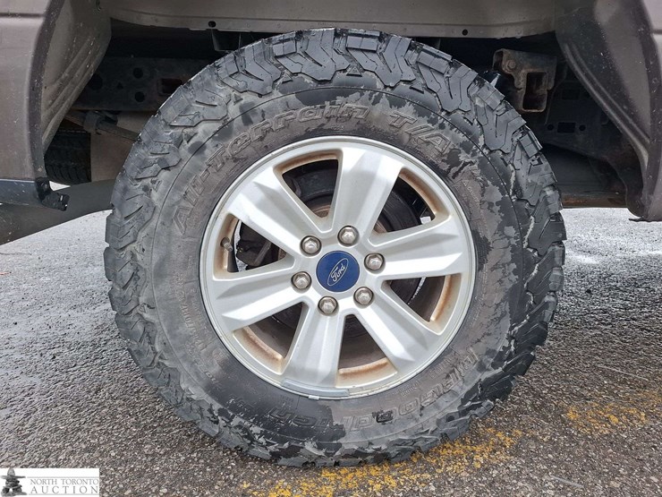 2017-ford-f150-image-18