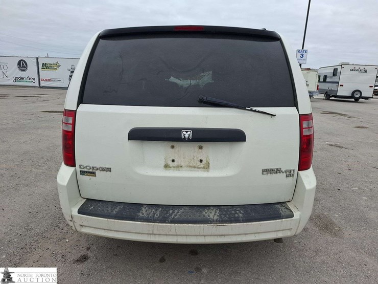 2010-dodge-grand-caravan-se-image-6