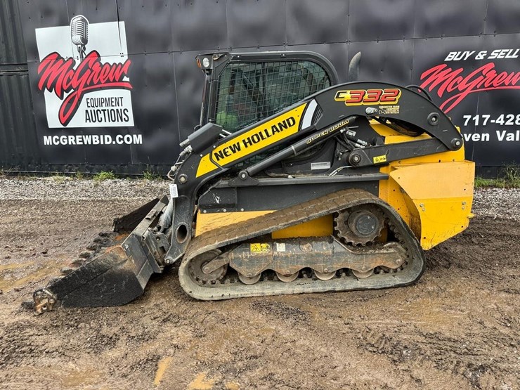 new-holland-c332-image-3
