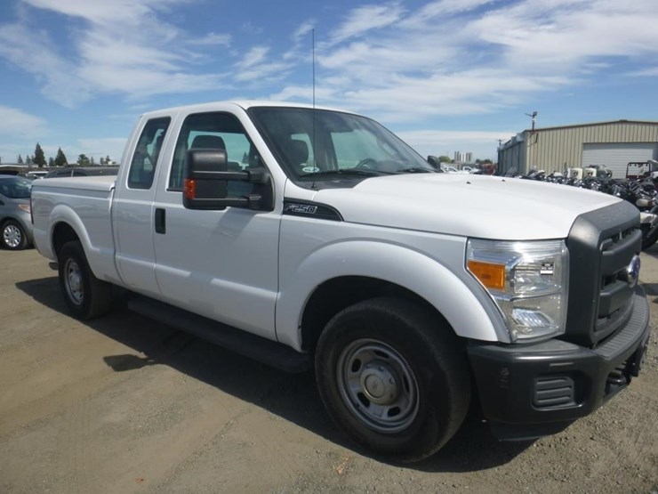 2015-ford-f250-image-2