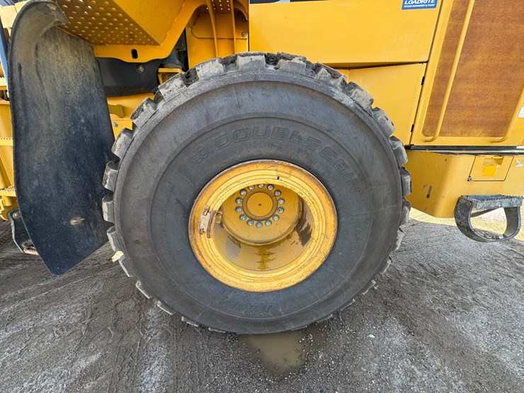 deere-744k-image-77