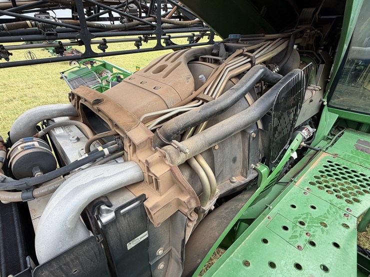 2010-john-deere-4830-image-71