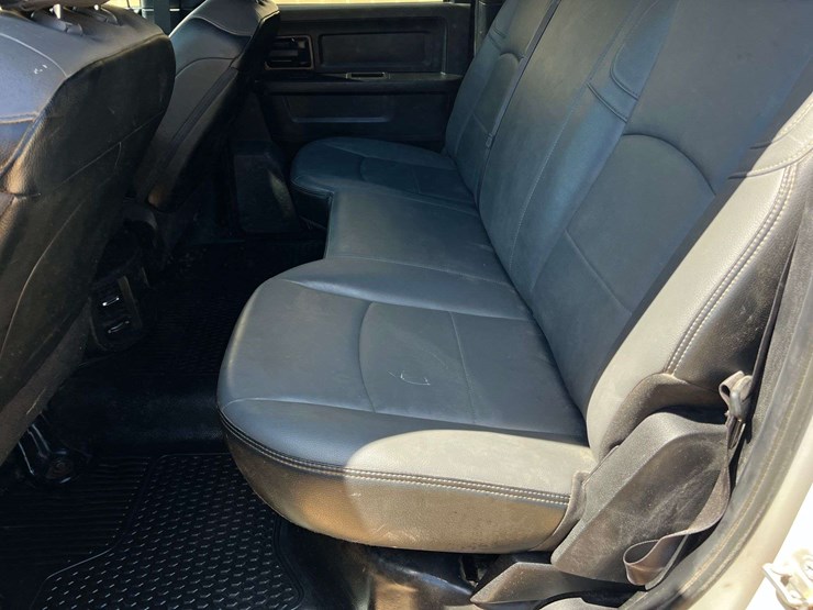 2022-dodge-2500-image-25