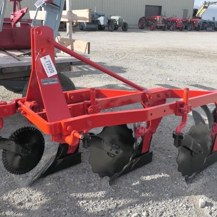 MASSEY-FERGUSON 74