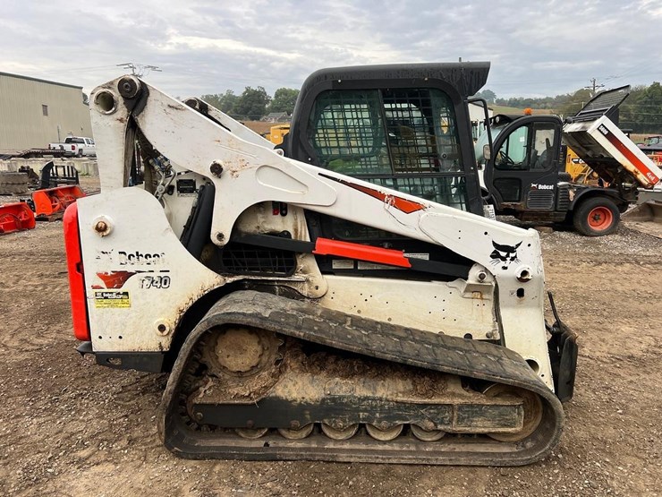 2019-bobcat-t740-image-5