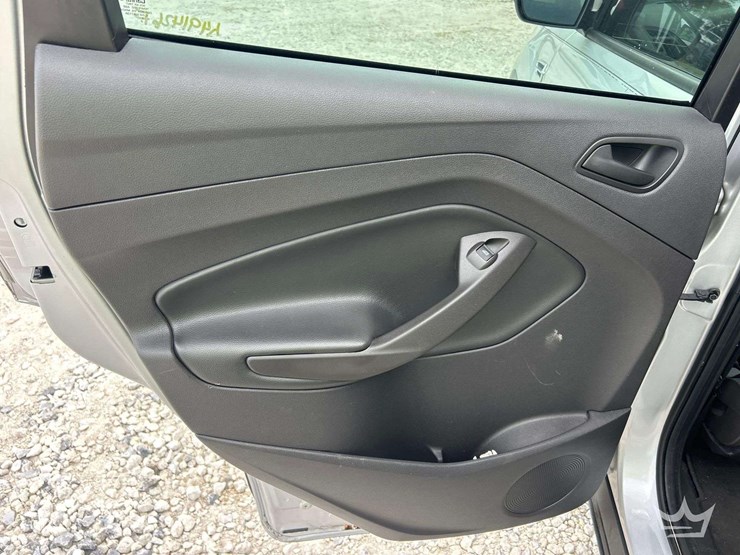 2015-ford-escape-image-23