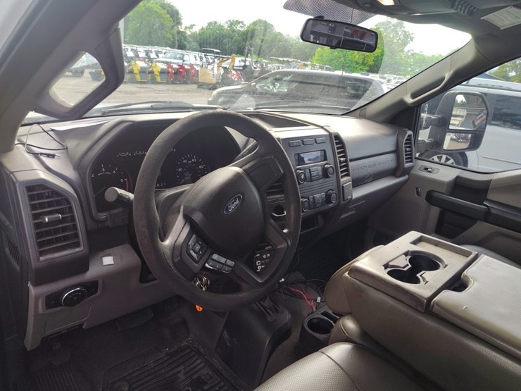 2017-ford-f550-sd-image-7