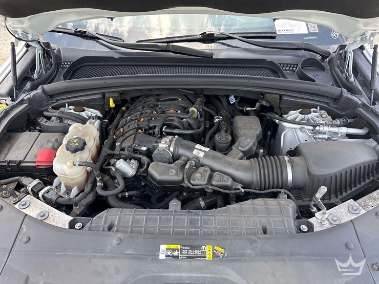 2022-jeep-grand-cherrokee-suv-image-7