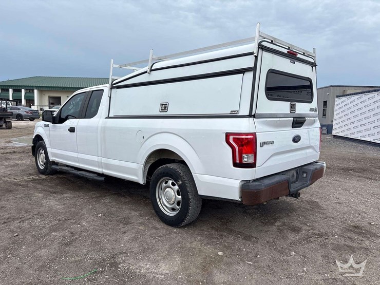 2017-ford-f150-image-4