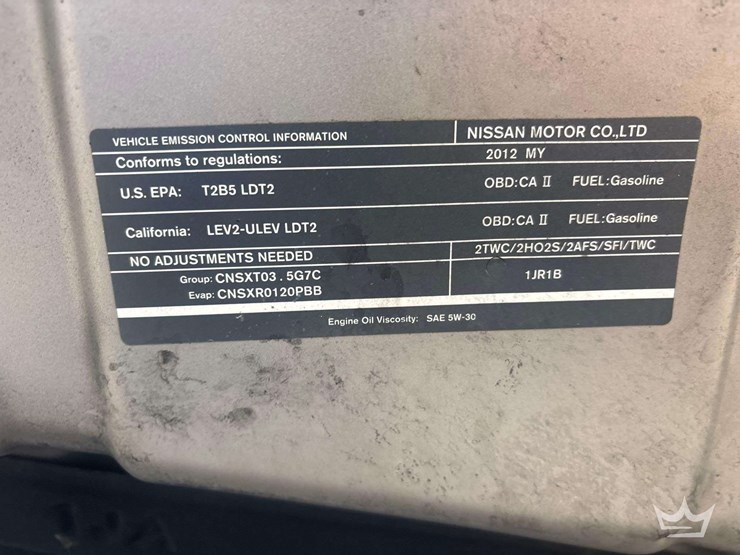 2012-nissan-quest-image-9