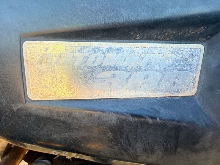 kawasaki-prairie-300-image-25