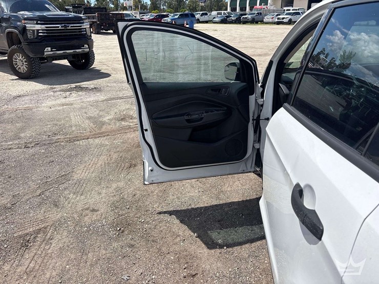 2018-ford-escape-image-13
