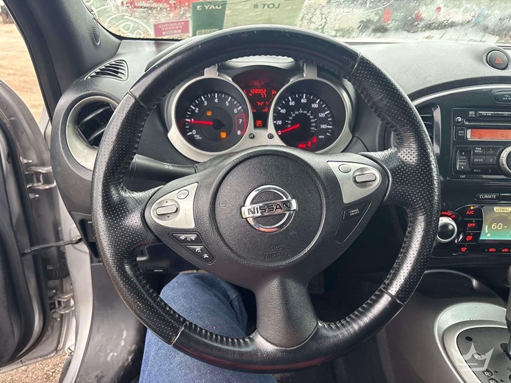 2011-nissan-juke-image-9