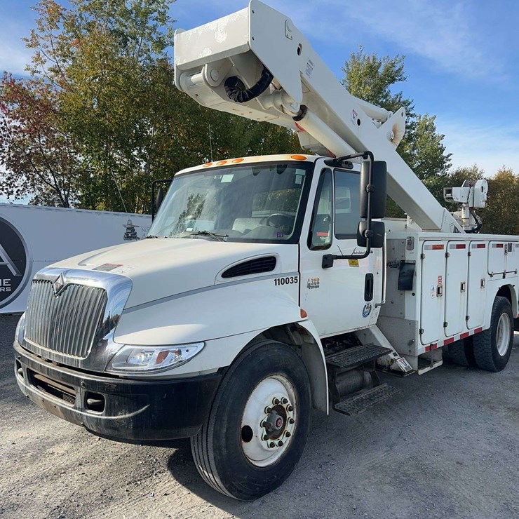 2006 INTERNATIONAL 4300 SBA