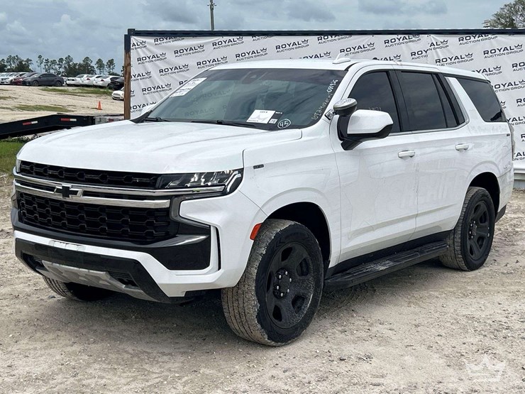 2023-chevrolet-tahoe-image-1