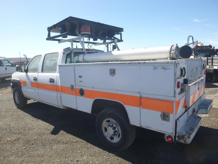 2003-chevrolet-2500hd-image-4