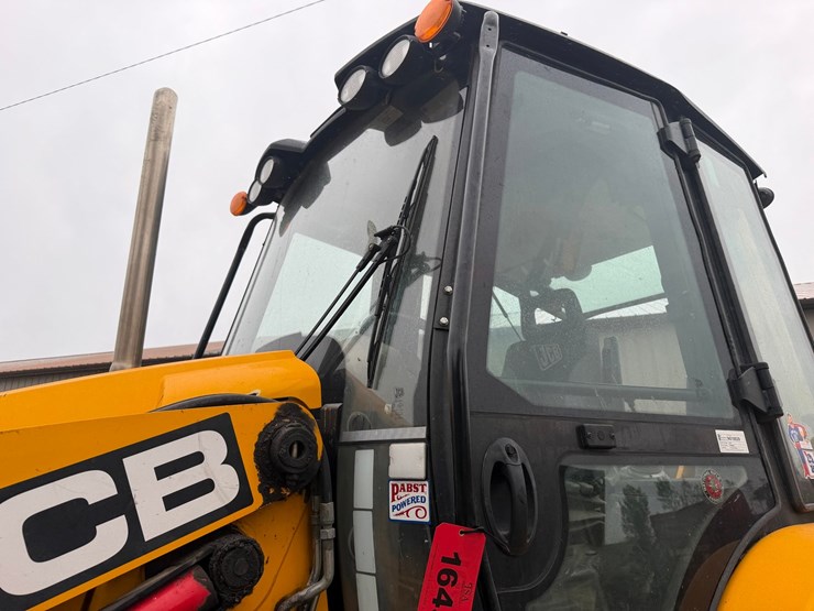 jcb-3cx-image-15