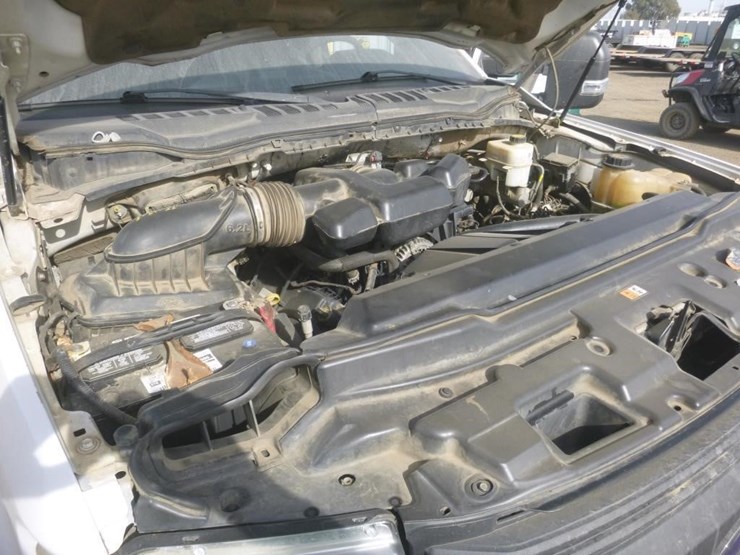 2017-ford-f350-image-13