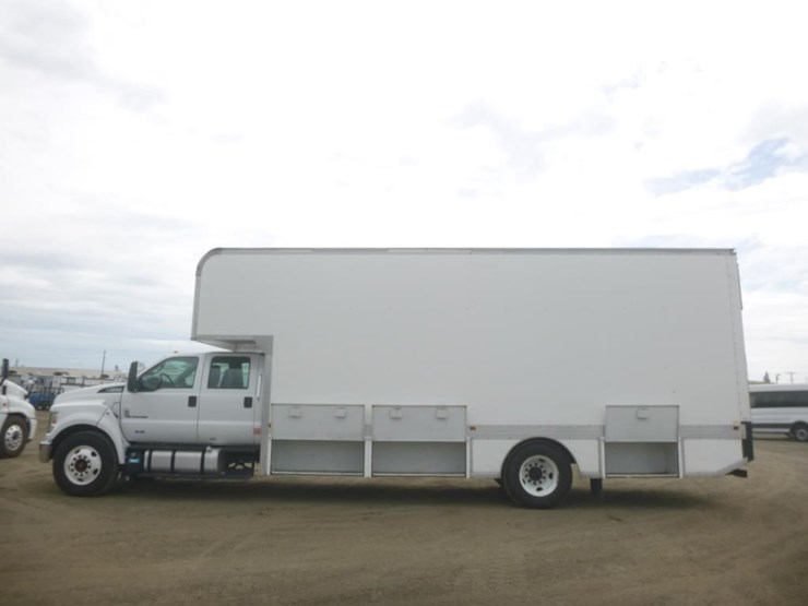 2016-ford-f650-xlt-image-6