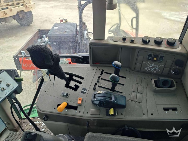 john-deere-6115m-image-31