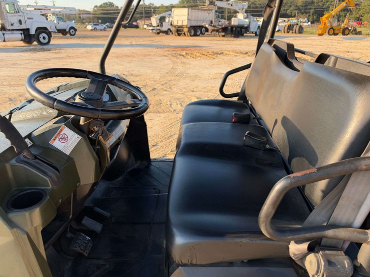 2012-polaris-ranger-crew-image-9