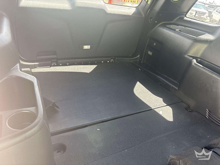 2016-ford-explorer-image-20