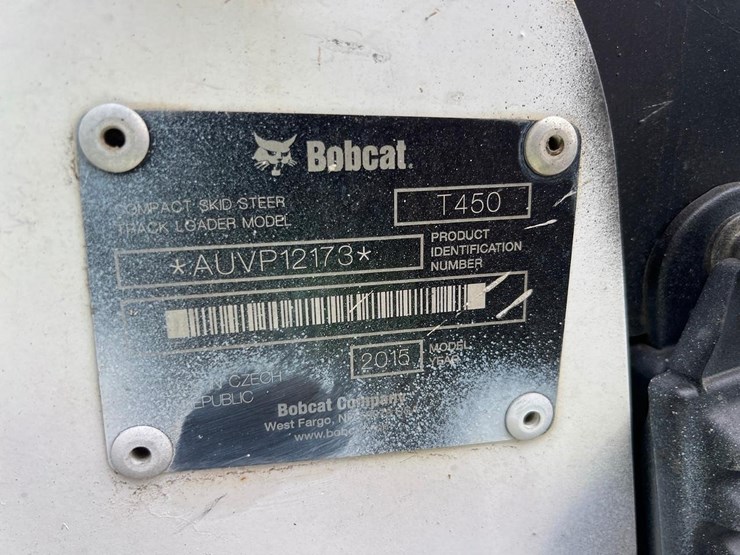 2015-bobcat-t450-image-16