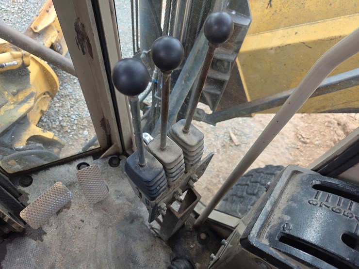 deere-772bh-image-63