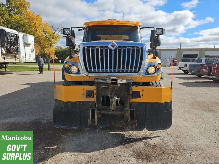 2013-international-workstar-7600-image-6