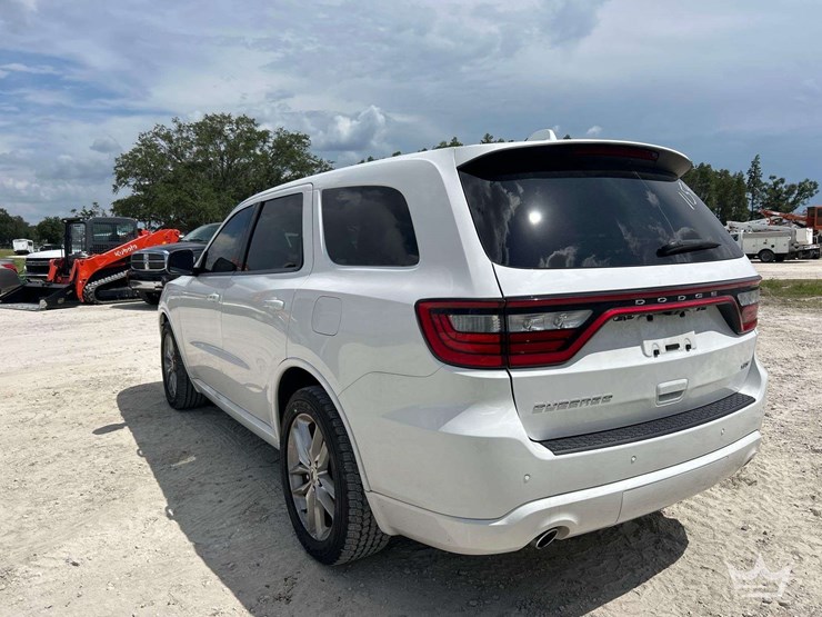 2022-dodge-durango-image-4