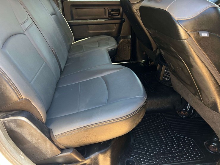 2022-dodge-2500-image-29