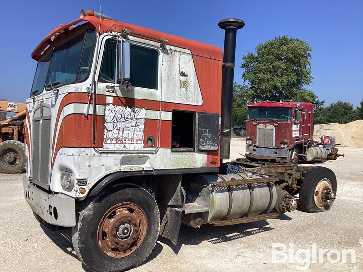 1984-kenworth-k100-image-1