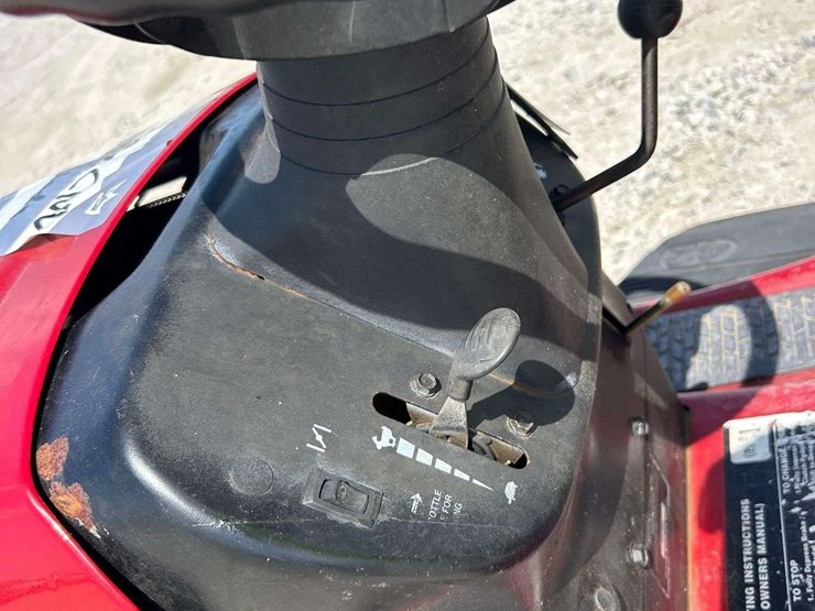 2006-craftman-lt3000-42in-riding-mower-image-11