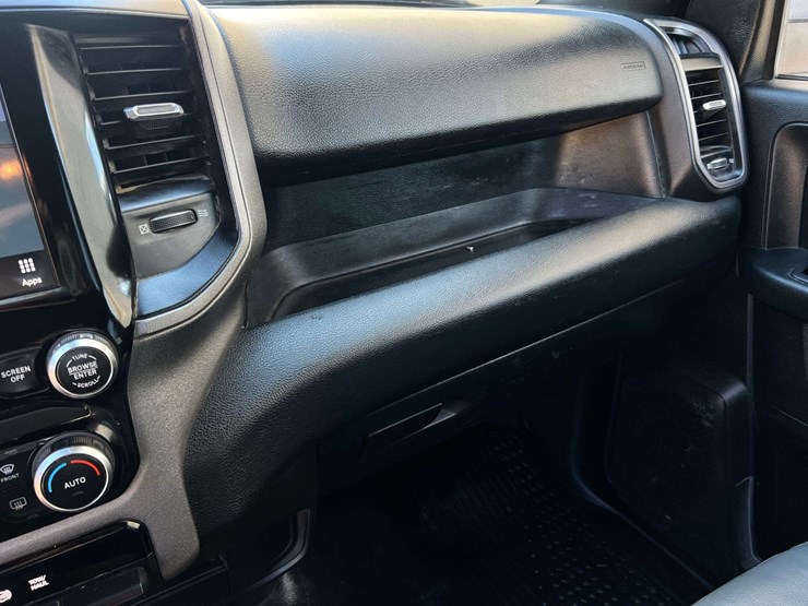 2023-dodge-3500-image-20