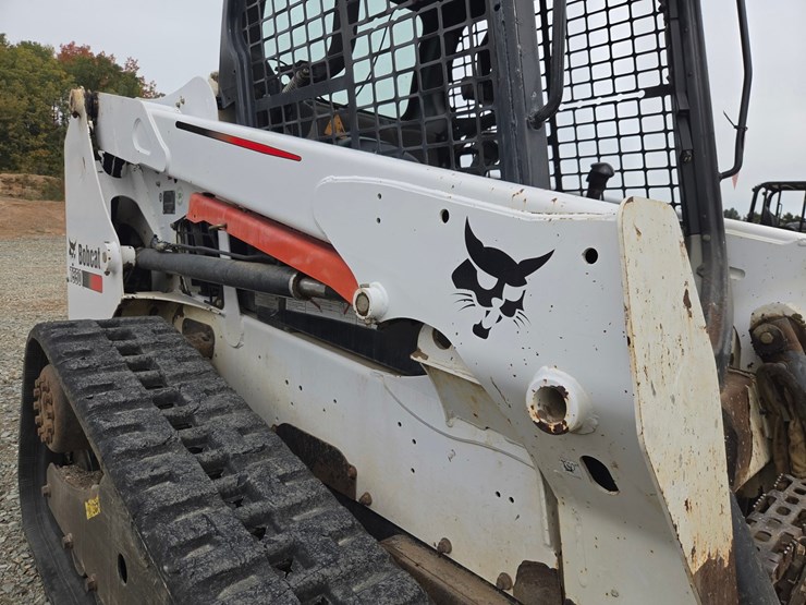 bobcat-t550-image-15