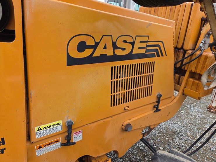 case-860-turbo-image-22