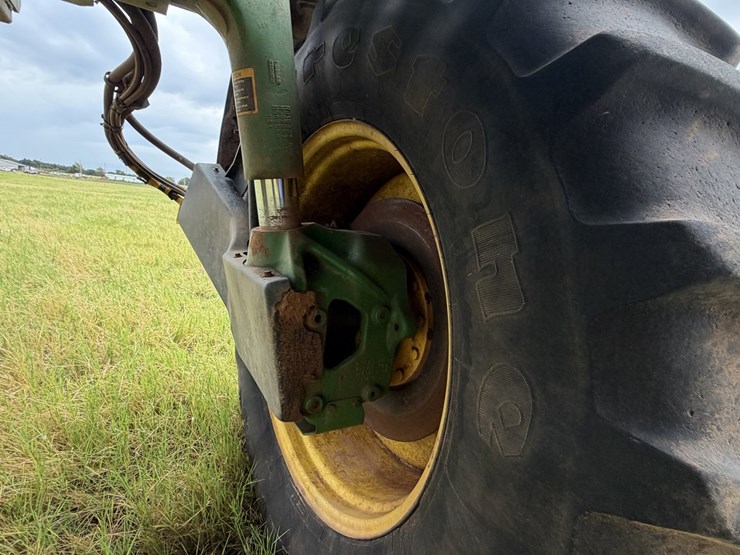 2010-john-deere-4830-image-35