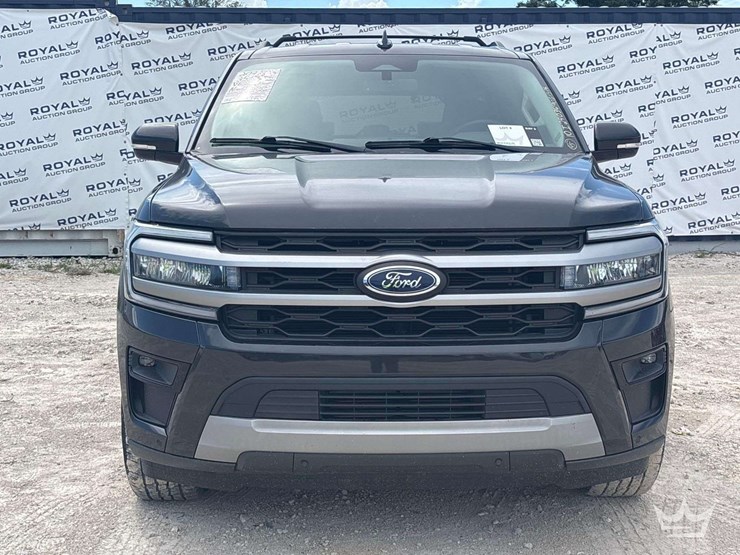 2023-ford-expedition-image-31