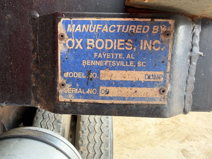 2007-mack-granite-ctp713b-image-31