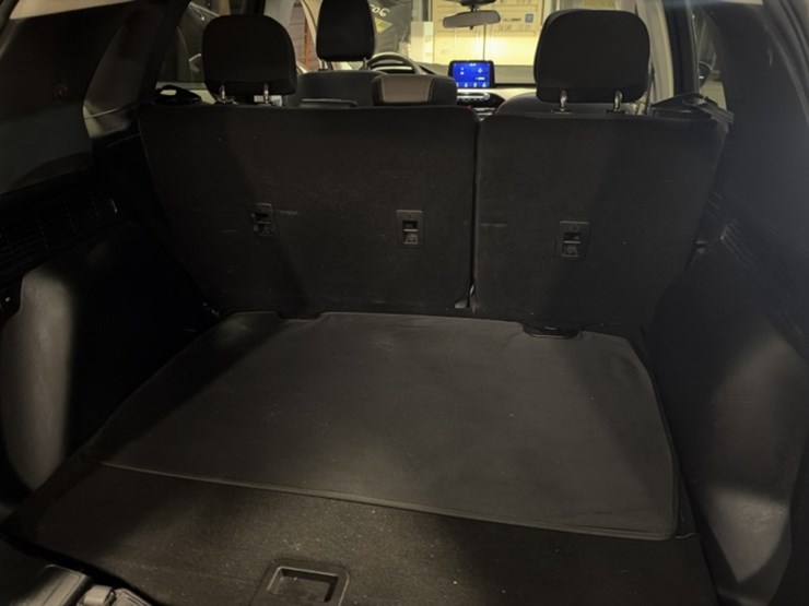2022-ford-escape-image-11