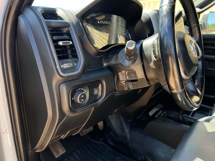 2022-dodge-2500-image-11