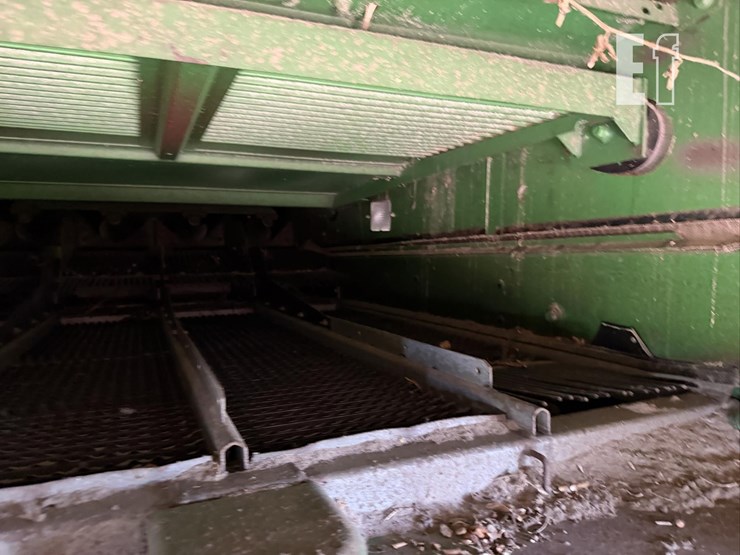 2009-john-deere-9770-sts-image-45