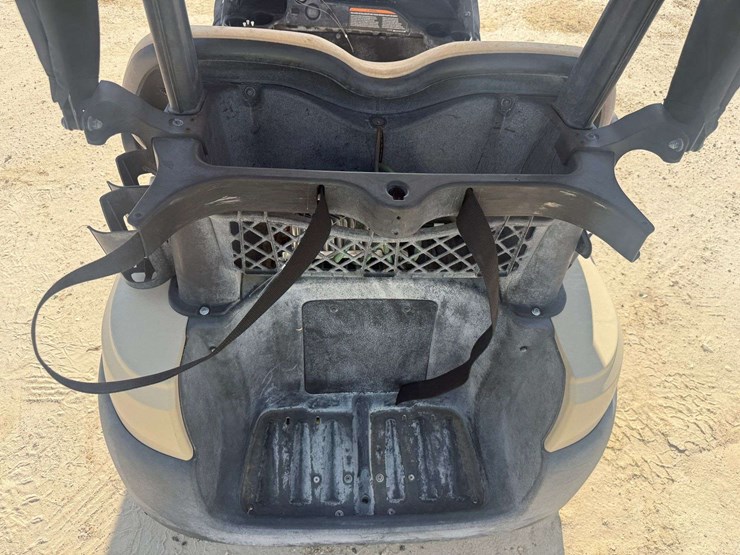 2020-club-car-ds-golf-cart-#58-image-16